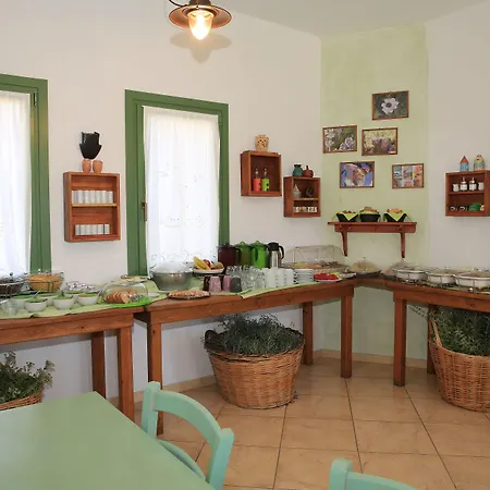 Lägenhetshotell Edem 4*