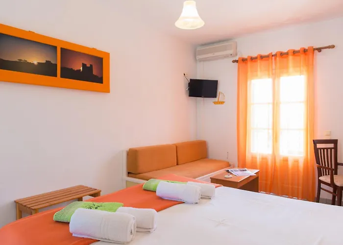 Edem Platis Gialos (Sifnos)