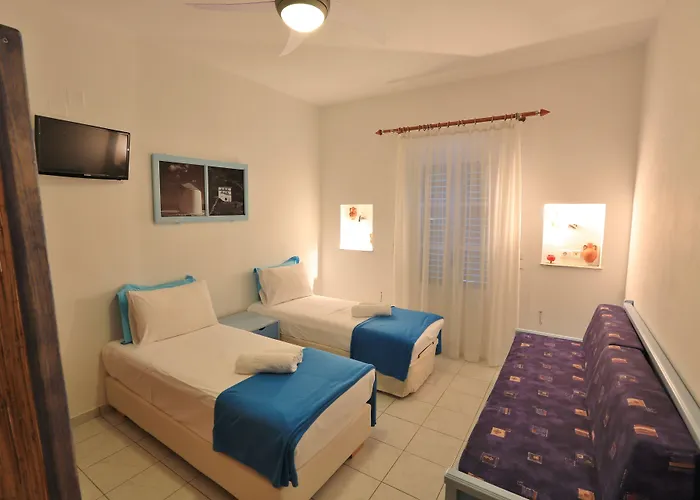 Edem Platis Gialos (Sifnos)