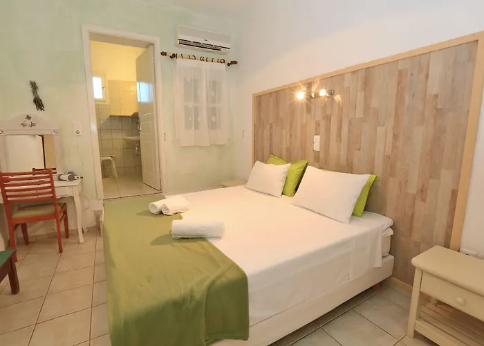 Edem Platis Gialos (Sifnos)